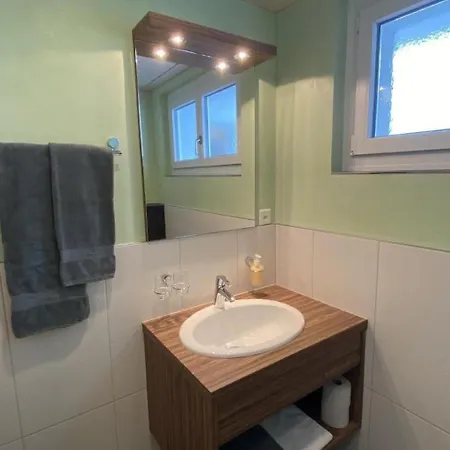 Mislin- Direkte Bergsicht By Interhome جريندلوالد